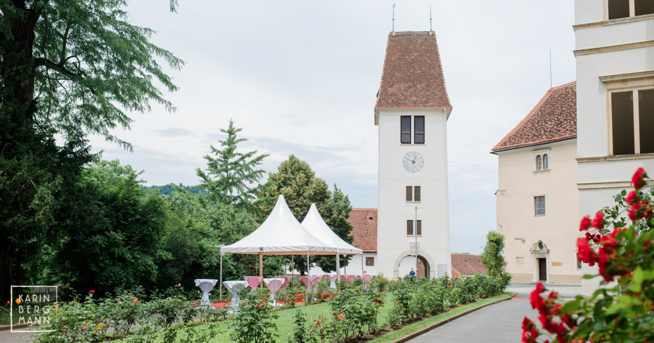 Schloss Seggau, Rosengarten und Turm :: © Karin Bergmann